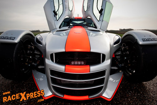 Nick de Bruijn met Valspar Donkervoort Racing in de 24 Hours of Dubai